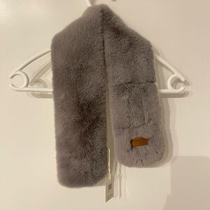 Neck warmer/ women’s scarf